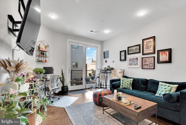 Photo - 2920 Georgia Ave NW Unit 202