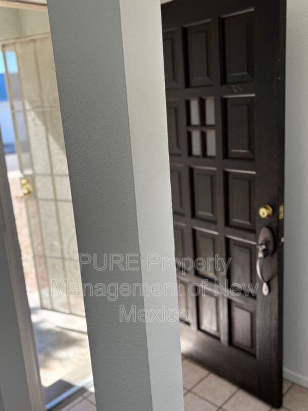 Photo - 2701 Texas St NE Unidad #A