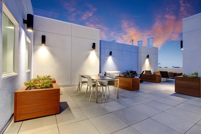 ¡Terraza en la azotea - Geneva@Pacific