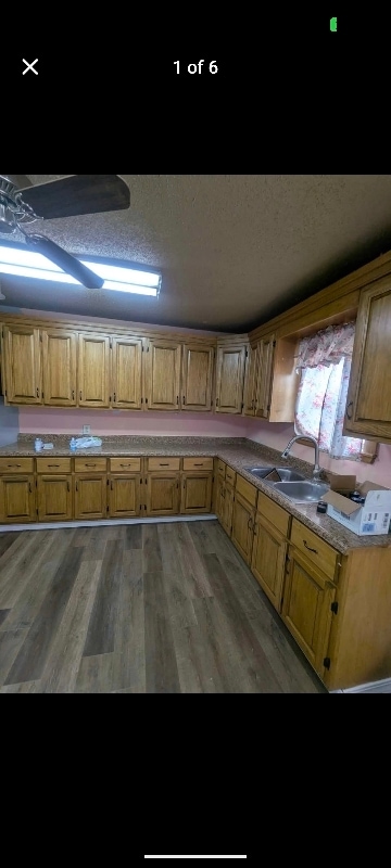 Building Photo - 503 W Birch St