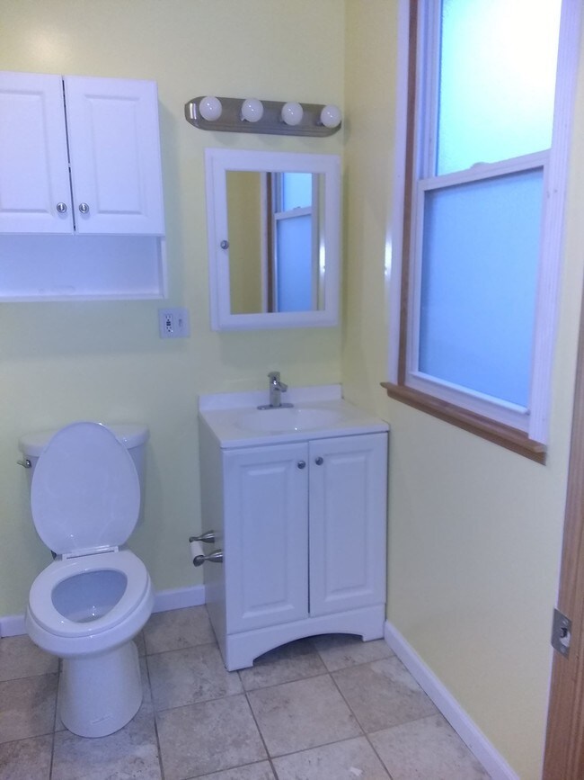 801 Phillips Ave Apartments Knoxville, TN