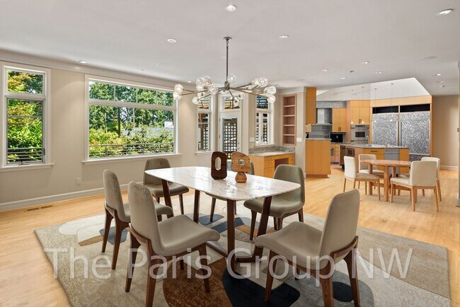 Photo - Extraordinary Custom Enatai Home *4min to ...