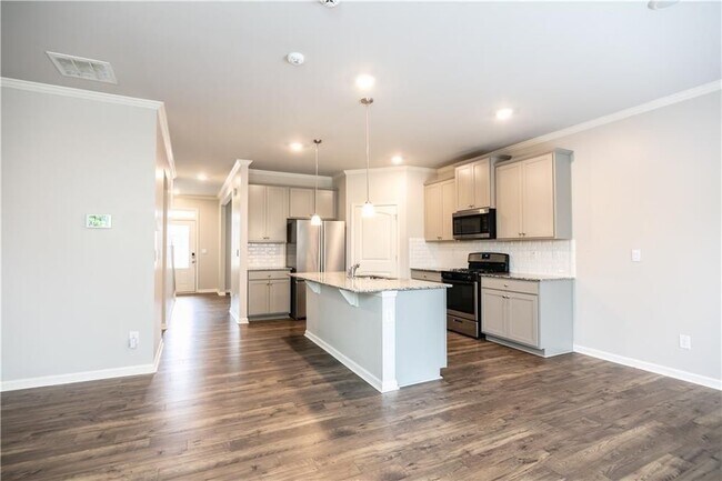 Photo - 4377 Montberry Ln