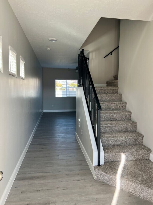 Photo - This beautiful like new 3-bedroom, 2.5-bathroom townhome in great location!