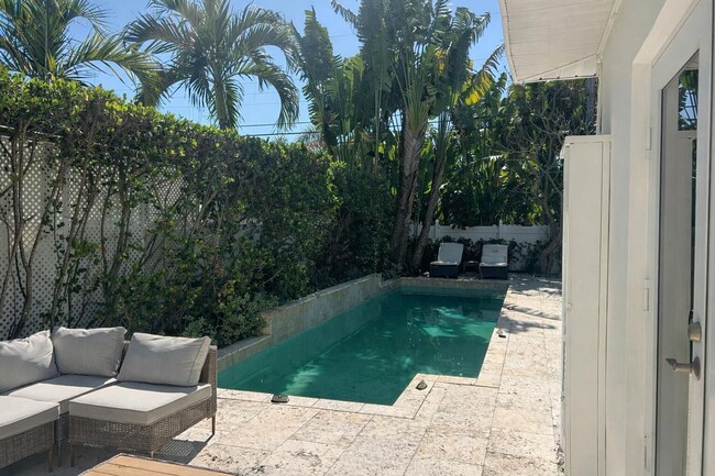 Photo - 248 Cortez Rd