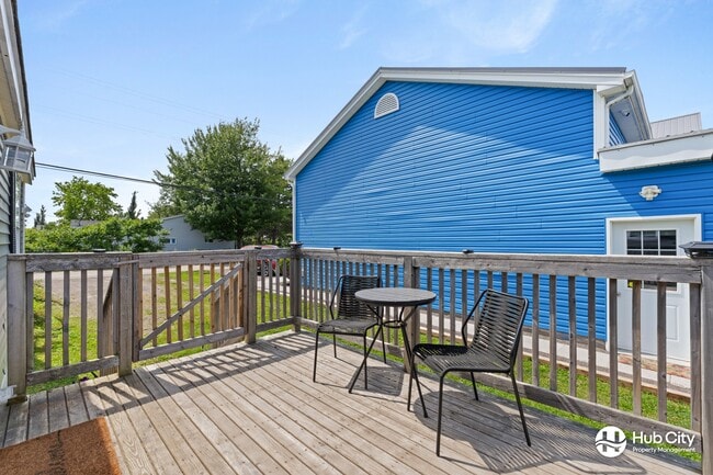 30 Glebe Ave