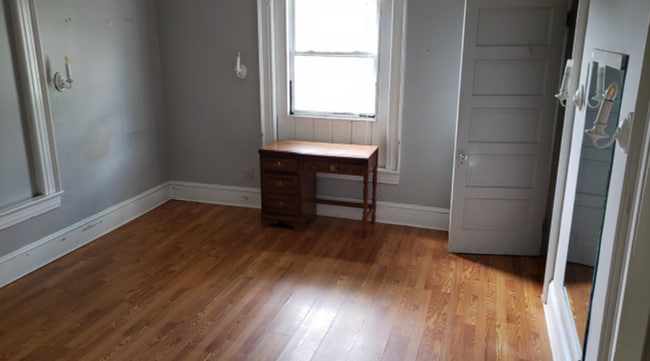 Photo - 428 Taylor Ave