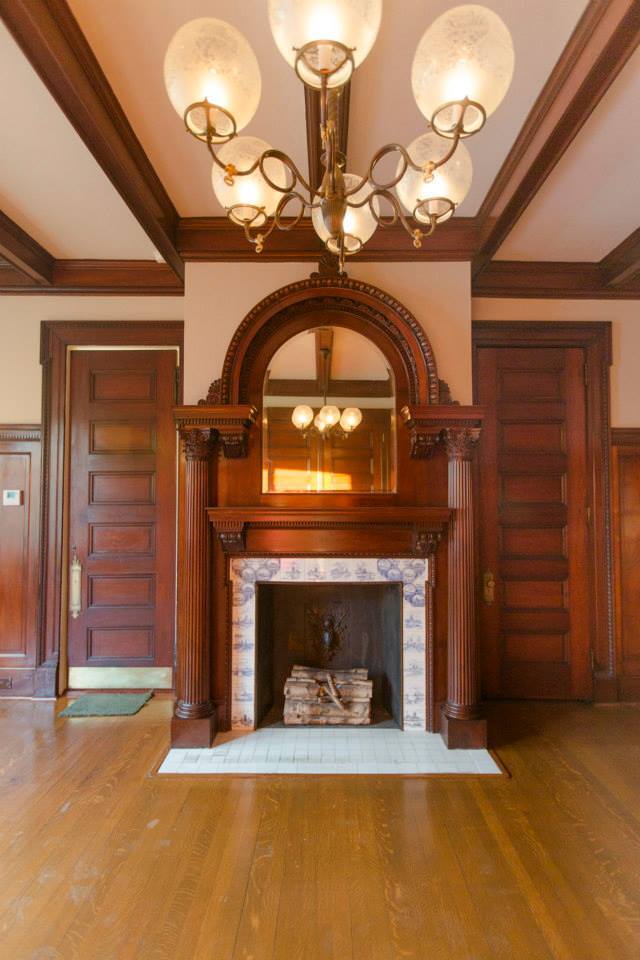 Sala de estar - 378 W Church St Unidad 1