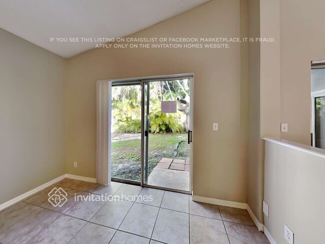 Photo - 6577 Geneva St