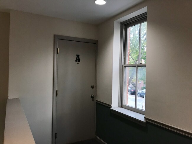 Photo - 32 W Montgomery St Unit A