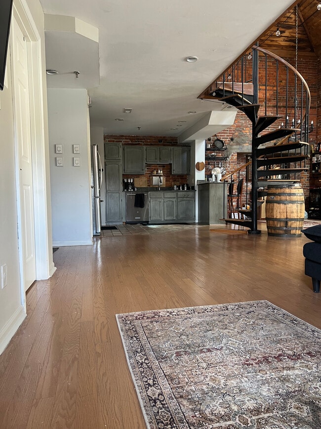 Photo - 51 W Blenkner St Unit 301