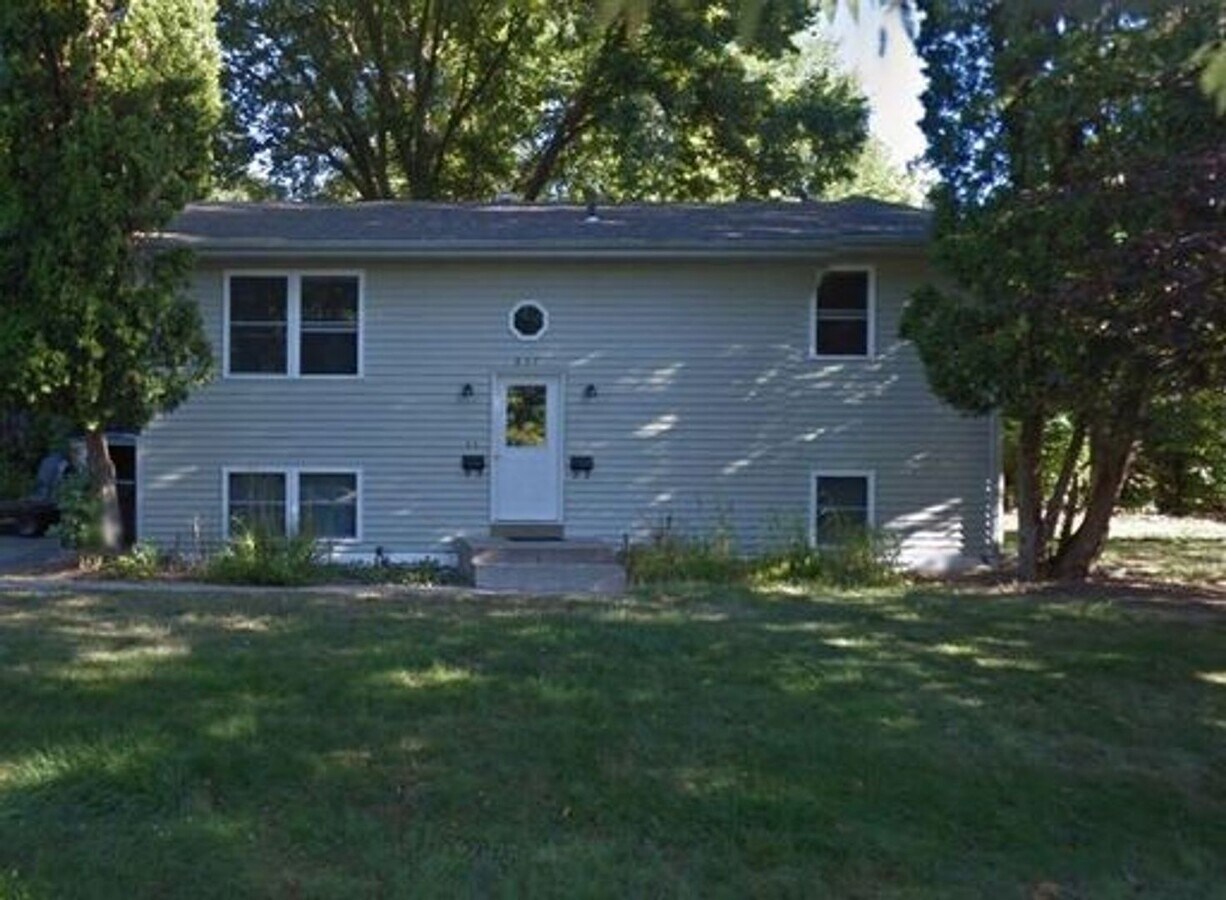 837 1/2 N Summit St - Top Unit - 837 1/2 N Summit St - Top Unit Casa