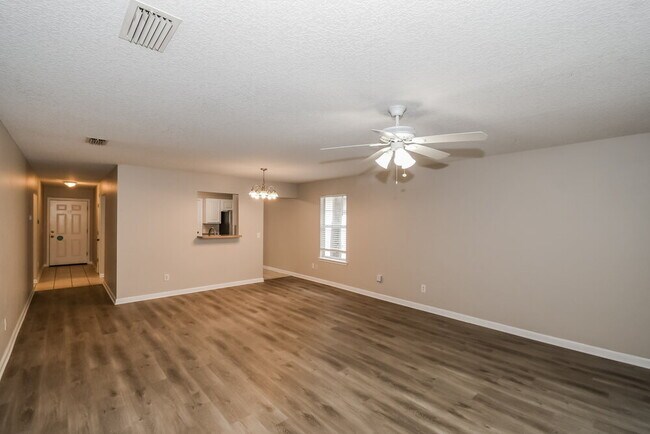 Photo - 416 S 13th Terrace