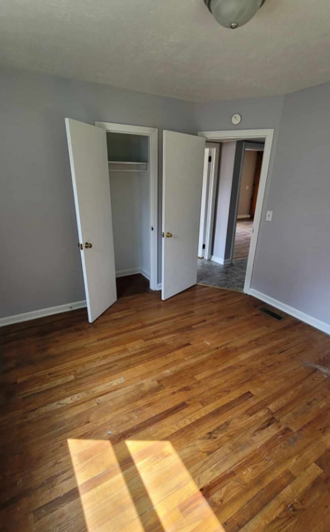 Photo - Charming 3 bed & 1 bath located in Gadsden!