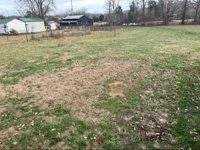 Photo - 2866 W Blue Lick Rd