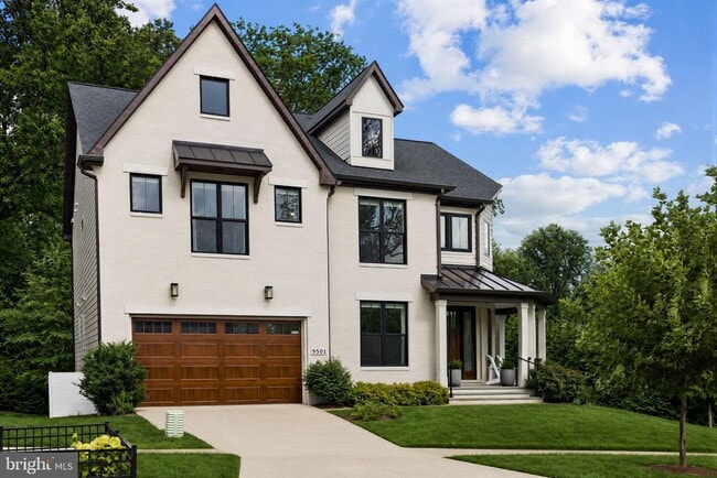 Building Photo - 9501 Wildoak Dr