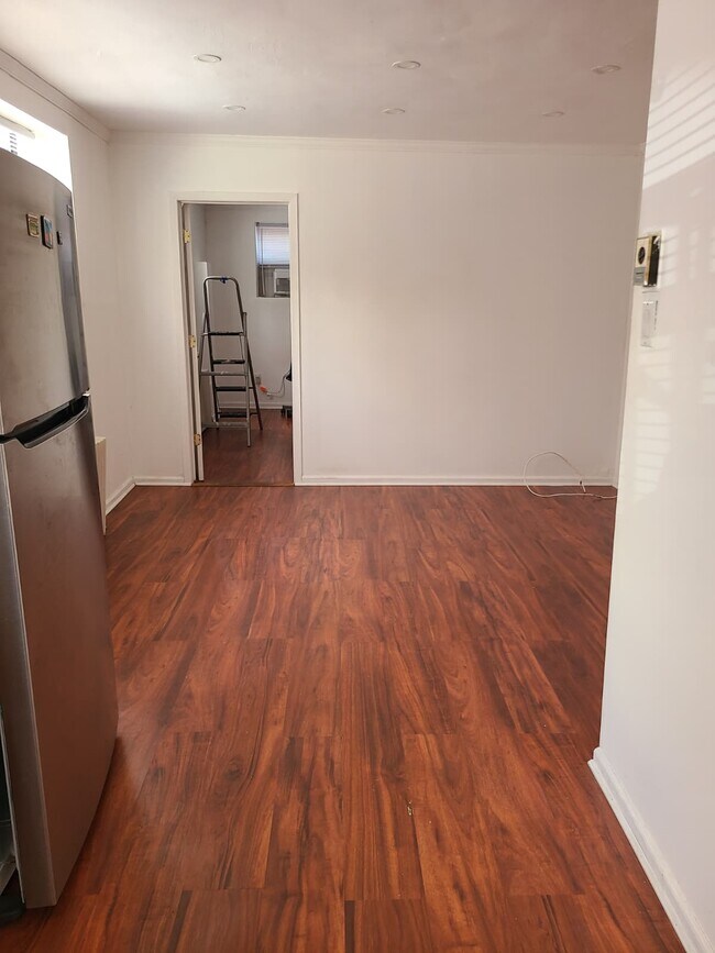 Photo - 708 Avenue Y Unit 1