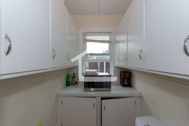 Photo - 60 Greycliff Rd Unit 2