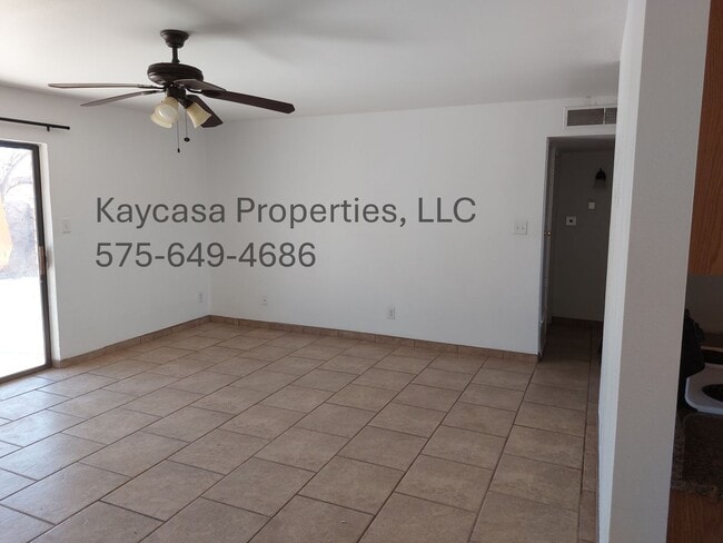 Photo - Roomy Duplex Apartment Convenient to NMSU