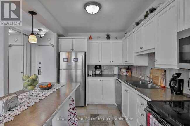 Photo - 20 Edgecliff Golfway Unit 1804