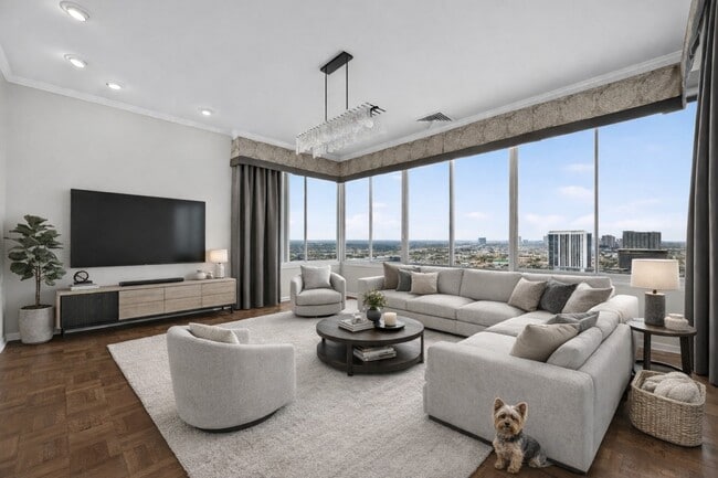 Photo - 2016 Main St Unit 3