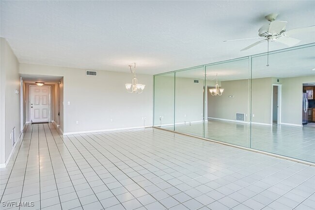 Photo - 7430 Lake Breeze Dr Unit 512
