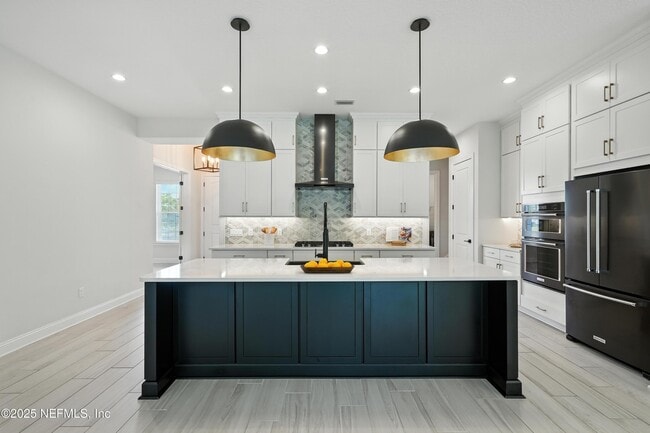 Photo - 480 Loosestrife Wy