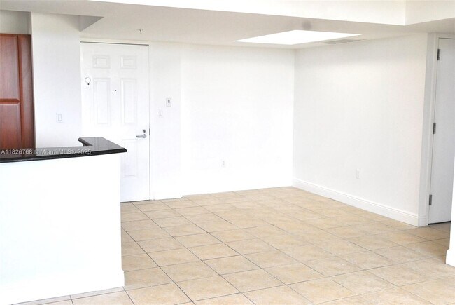 Photo - 3232 SW 22nd Ter Unidad 1008