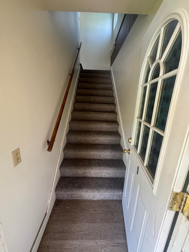 Photo - 13825 Maple Tree Ln SW Unit D