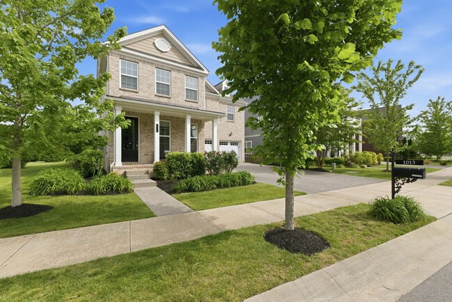 Photo - Luxury Executive Living in Sought-After Franklin Community