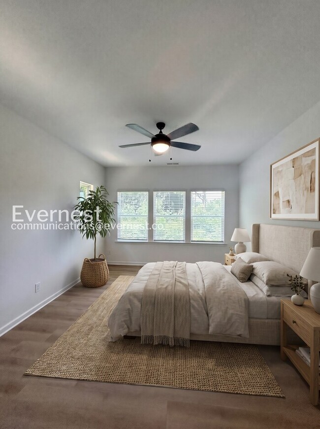 Photo - 630 Austin Dr