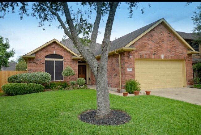 Photo - 17307 Stratford Green Dr