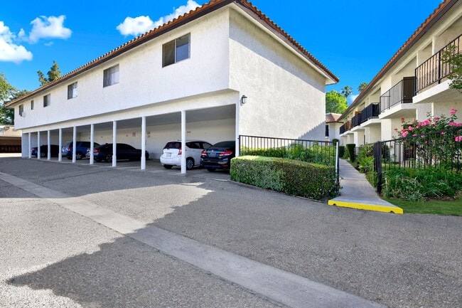 CASA DE VALLE