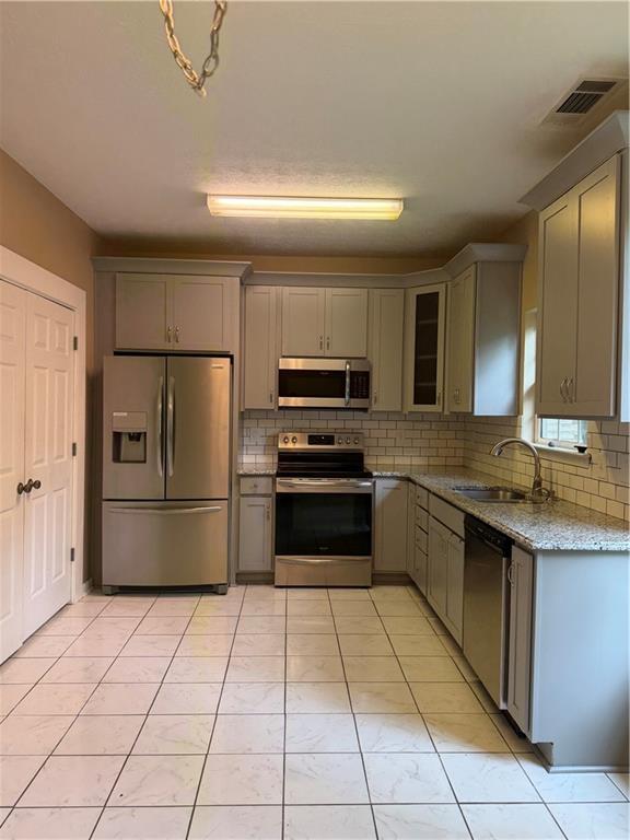 Photo - 92 Timber Ridge Dr