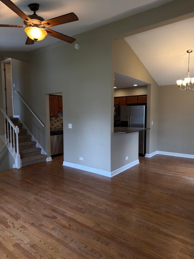 Photo - 29W649 Winchester Cir