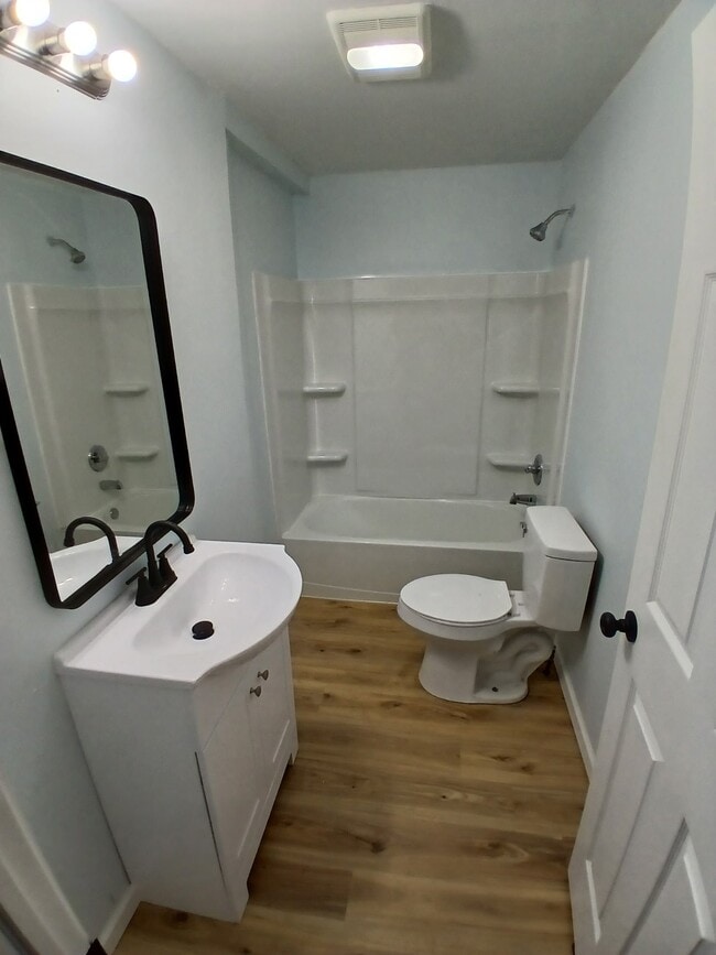 Photo - 2023 S May Ave