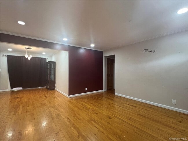 Photo - 694 Blackstone Ave