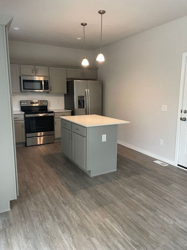 Photo - Coming Soon!  3 bedroom 3 bathroom Single-Family Home in Urbandale, IA