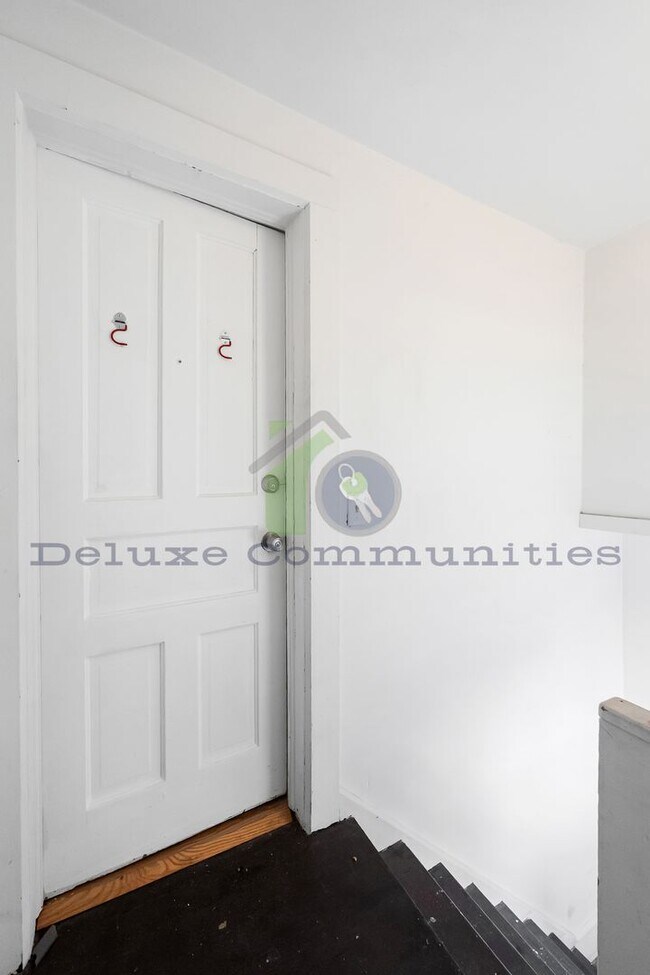 Photo - 1021 Broadway Ave NW Unit 1
