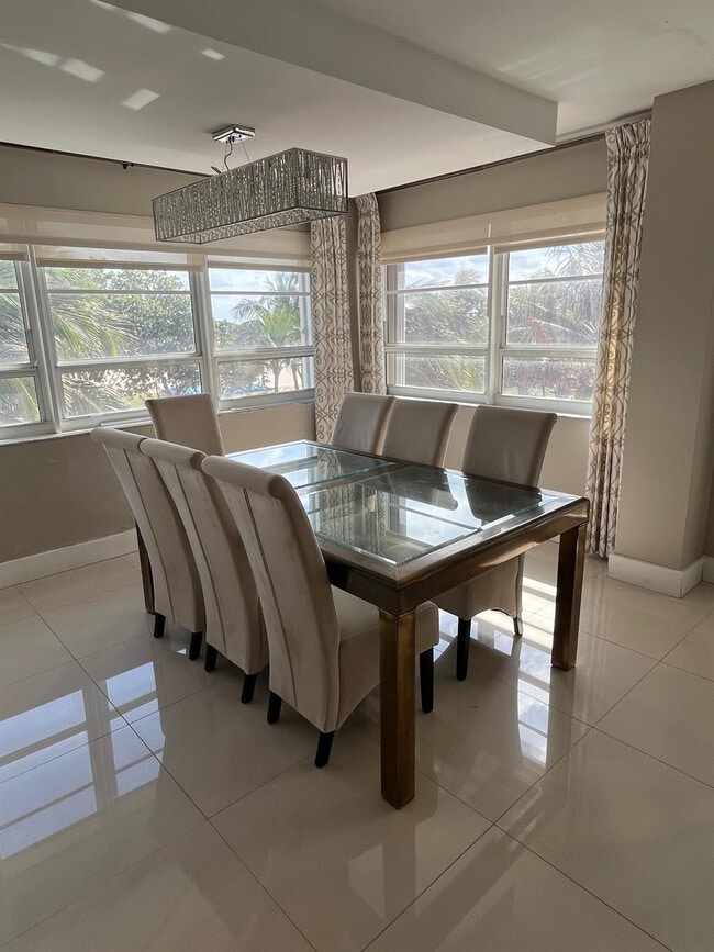 Photo - 133 N Pompano Beach Blvd Unit 211