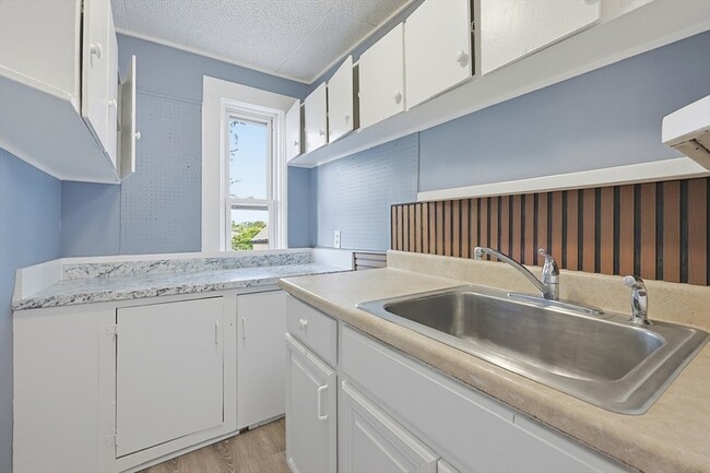 Photo - 12 Granite St Unit 1