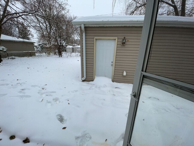 Photo - 622 Murphy Dr