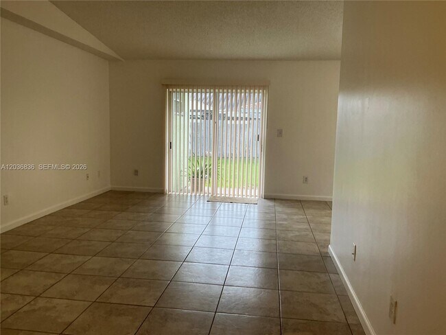 Photo - 8556 SW 210th Terrace