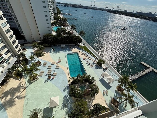 Photo - 1200 West Ave Unidad 1128