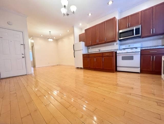Photo - 278 2nd St Condo Unit 7 (4L)