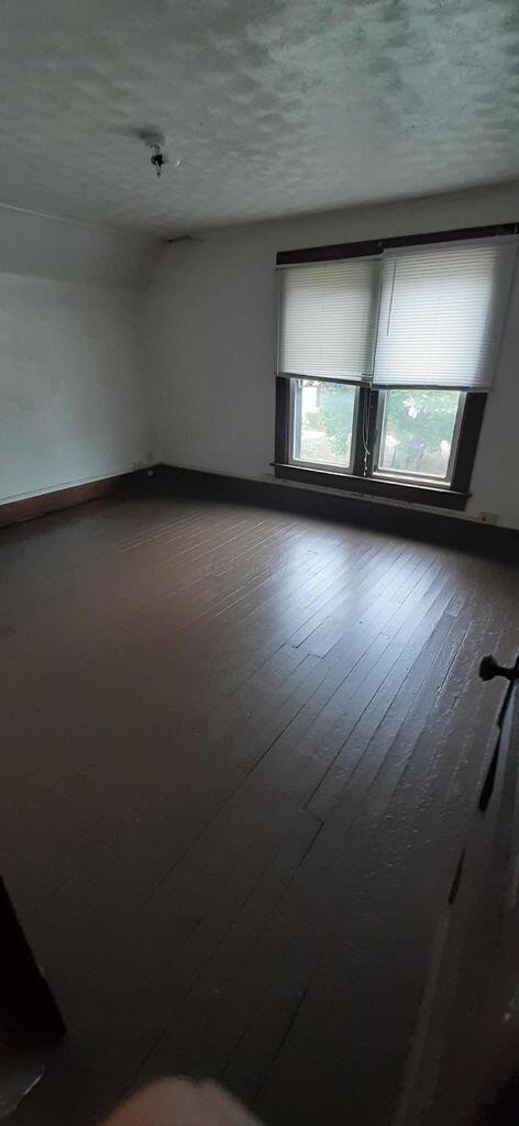 Photo - 73 E Blake Ave