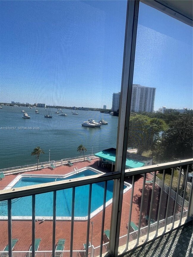 Photo - 2910 Point E Dr Unit M511