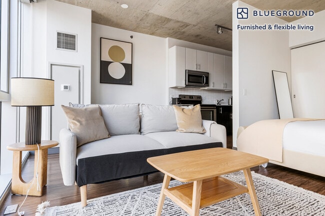 Photo - 601 W Jackson Blvd Unit FL8-ID1307