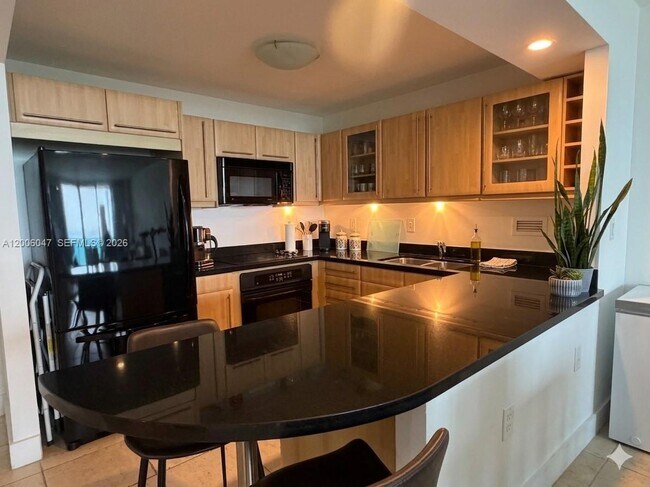 Photo - 2301 Collins Ave Unidad 840