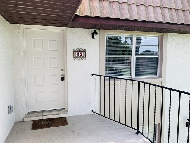 Building Photo - 52 Windtree Ln Rental